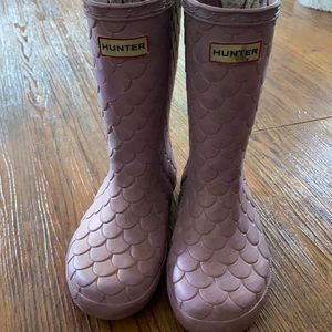 Hunter mermaid rain boots.